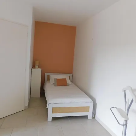 De Charme Avec Piscine, Jardin Prive Et Acces Handicape - Fr-1-653-12 * Bonneuil (Charente)